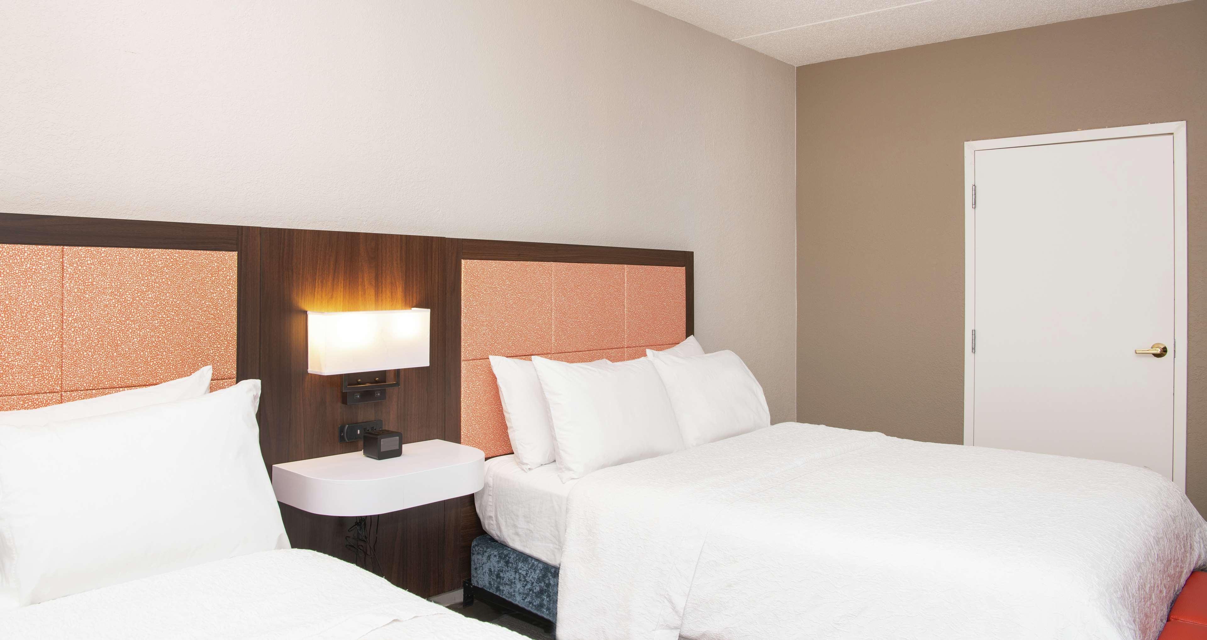 Hampton Inn Erie-South Extérieur photo