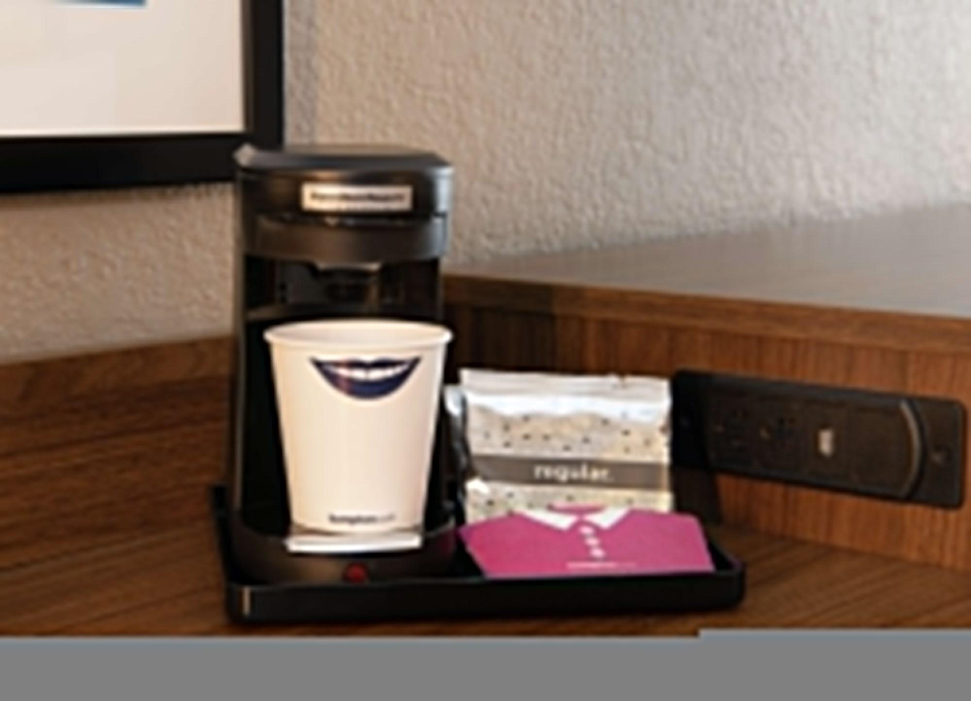 Hampton Inn Erie-South Extérieur photo
