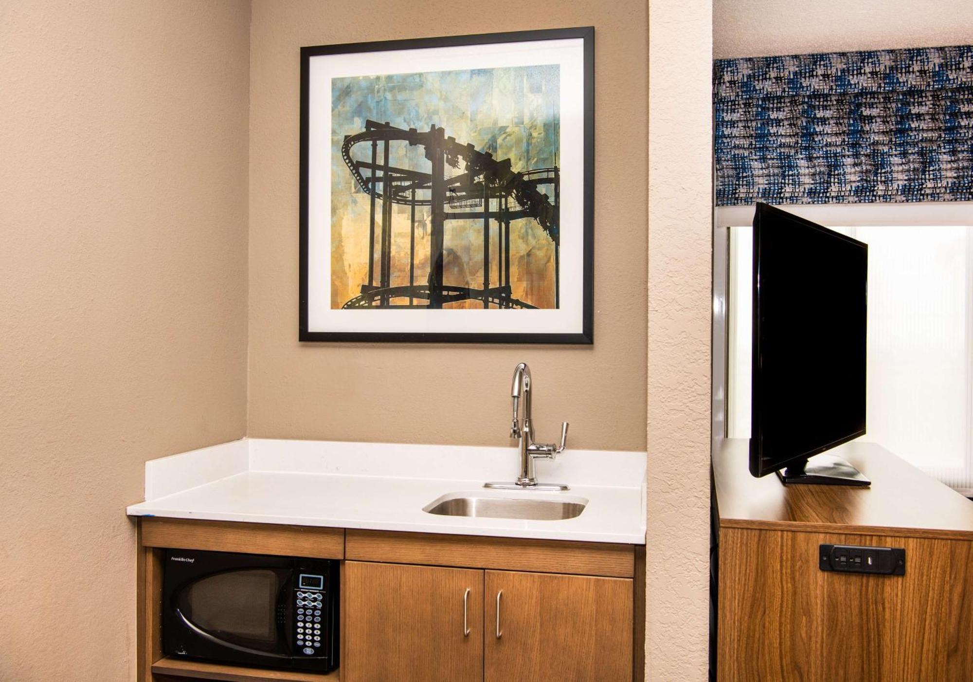 Hampton Inn Erie-South Extérieur photo