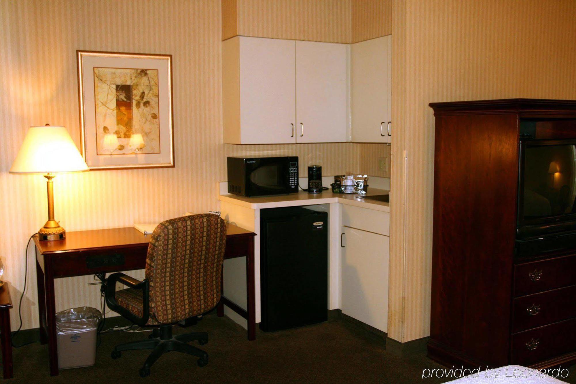 Hampton Inn Erie-South Chambre photo